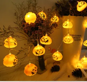 Halloween LED Kürbis Lichterkette für Party Dekoration, gemütliche warme Lichter.