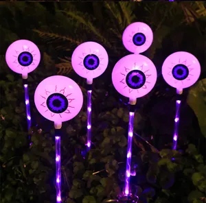 Luces solares LED de Halloween con forma de globo ocular, decoración de jardín exterior.