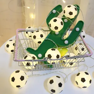 Guirlande Lumineuse LED Thème Sport Football Basketball Baseball Rugby Lumières Décoratives pour Fête
