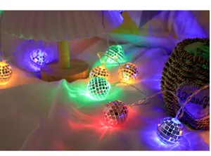 LED spiegelbol lichten slingers, mozaïek bal lampen voor feest en kerstdecoratie.