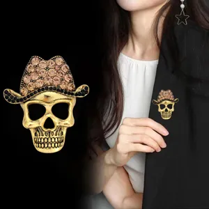 Vintage rhinestone skull cowboy hat brooch for Halloween party gothic fashion apparel accessories pin.