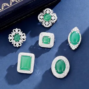 Ensemble de broches vintage en zircone et pierre verte, bijoux de style cour de luxe