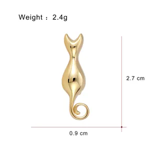 Gold cat brooch detail view showcasing minimalist animal shape, compact size and polished finish.