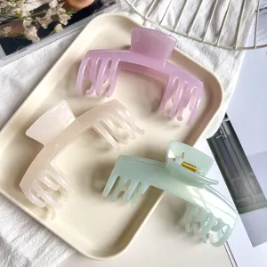3er-Set Gelee-Haarklammern in Pastellviolett, Beige und Mintgrün für elegantes Hairstyling.