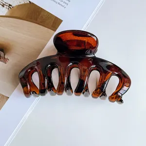 Tortoiseshell hair claw clip amber resin shark clip for women daily hair styling accessories