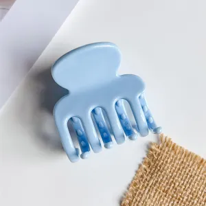 Lichtblauwe PC snoepkleur kleine haarclip haarklem voor halve opgestoken kapsels.