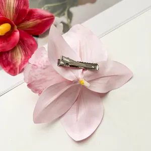 Rosa künstliche Orchideen Haarspange mit Metallklammer, ideal für Urlaub und Sommerfotos.