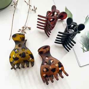 Leuke cartoon oren haarhaarklemmen set, schildpad design acetaat haai klemmen voor vrouwen styling.