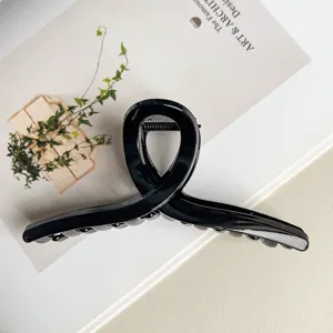 Schwarze Kreuz Haarklammer 13cm große elegante Haifischklammer für dickes Haar Styling