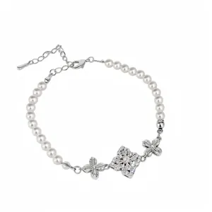 Elegant pearl and zircon flower bracelet, vintage French style delicate jewelry for women.