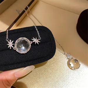 Bracelet collier pendentif verre rond étoile zircon argenté, bijoux de main élégants et tendance.