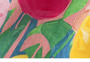 Primo piano del tessuto stampato floreale colorato, tessile estivo morbido per bambini.