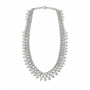 Pearl beaded hollow woven necklace delicate clavicle chain for women stylish chic