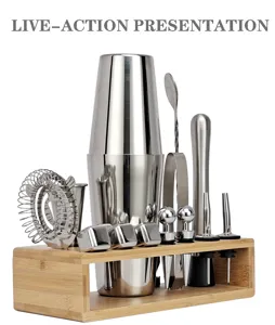 Professionelles Edelstahl Cocktail Shaker Set mit Bambus Ständer fuer die Bar zu Hause.