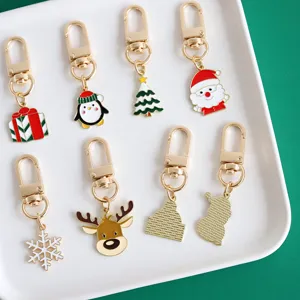 Christmas keychain set cute cartoon alloy metal pendants for bags keys and airpods accessories