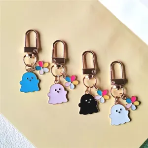 Llavero de Fantasma de Halloween de Dibujos Animados Lindo de Aleación de Zinc Fantasma y Flor Colgante Llavero para Parejas Bolso Coche Regalo