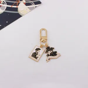 Punk style plague doctor metal keychain, gothic alloy bag pendant for halloween gifts.