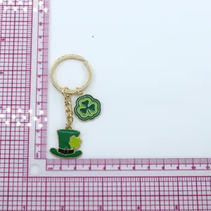St. Patrick's Day green top hat shamrock metal keychain bag pendant charm gift accessory