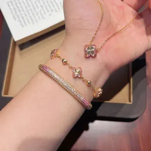 Luxury Alloy Zirconia Gradient Flower Jewelry Set For Women Elegant Gold Plated Pink Cubic Zirconia Necklace Bracelet Earrings Set Van Cleef Arpels Inspired Clover Design Bridal Wedding Party Fashion Accessories