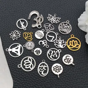 Ciondoli cavi in lega simbolo yoga loto per creare accessori collana fai da te dettagli.