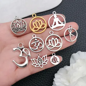 Set di ciondoli yoga in lega di loto per collane bracciali fai da te creazione di gioielli.