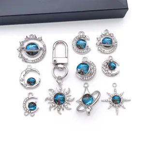 Galaxy hemelse strass maan ster planeten hangers DIY sieraden maken accessoires set ketting.