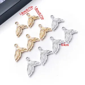 Alloy pearl fish tail pendants detail, exquisite DIY necklace bracelet jewelry accessories.