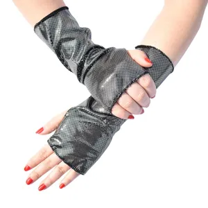Korte vingerloze glanzende zwarte handschoenen, punk stijl feestdans kostuum mode.