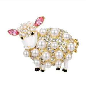 Cute pearl rhinestone sheep brooch for women fashion animal pin high-end accessory