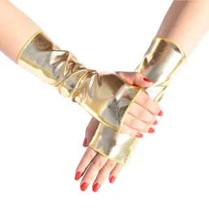 Gouden metalen vingerloze handschoenen glanzend, perfect voor feestjes en cosplay.