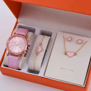 Set regalo di lusso orologio bracciale collana orecchini rosa con design elegante donna.