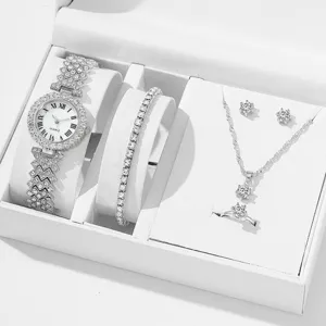 Luxe ensemble de 5 pièces montre quartz strass bracelet collier bague boucles d'oreilles.