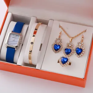 Cadeauset horloge armband ketting oorbellen ring dames blauwe kristallen doos lux