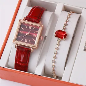 Elegante set di orologio quadrato da donna e bracciale con cristalli rossi dettaglio