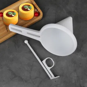 Handheld Cream Portion Funnel Plastic Batter Dispenser Cupcake Chocolate Liquid Separator Baking Tool Kitchen Gadget