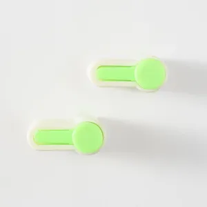 Detail van taartsnijder geleider, verstelbare broodsnijder fixator gereedschap, groen wit