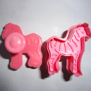 3D Cartoon Plastic Koekjesvormen Pers Type Luidspreker Keks Stempelen Gereedschap Bakken Accessoires Voor Keuken Thuis