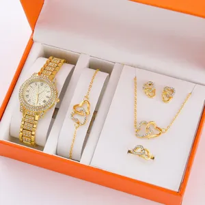 Set regalo gioielli con orologio al quarzo e doppio cuore di strass da donna di lusso