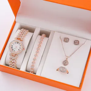 Elegante set di gioielli da donna con orologio braccialetto collana orecchini oro rosa.