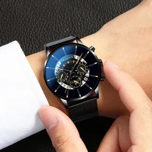 Orologio da uomo al quarzo con quadrante blu, cinturino mesh nero e datario per uso quotidiano.
