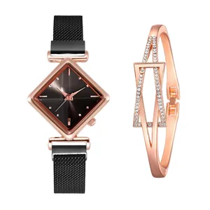 Orologio da Donna Cielo Stellato Quadrante Diamantato Cinturino in Maglia con Bracciale Farfalla Strass Elegante Orologio da Polso