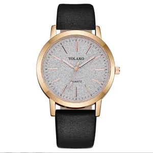 Orologio da donna al quarzo con cinturino in pelle nera, cassa oro rosa e quadrante glitterato.