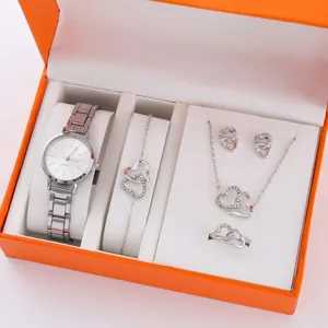 Orologio al quarzo argento e set di gioielli con doppio cuore in strass collana orec