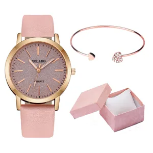 Set orologio da donna al quarzo con cinturino in pelle rosa, bracciale e confezione regalo.