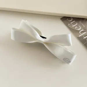 Weißer Satinschleifen Haarclip, elegante koreanische Bananen Haarspange für süße tägliche Accessoires