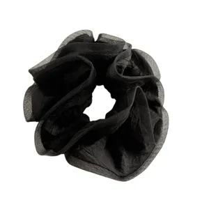 Zwarte Franse stijl haarscrunchie met volants, elegant haaraccessoire voor dagelijkse paardenstaart.