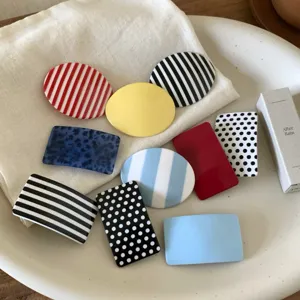 Koreanische Dopamin-Stil geometrische Haarklammern Set, süße Streifen und Pünktchen.