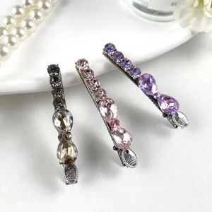 Elegant K9 crystal hair clips set, retro side clips with sparkling rhinestones for women.