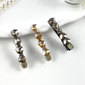 Elegant crystal rhinestone hair clips set, sparkling geometric hair barrettes for women.