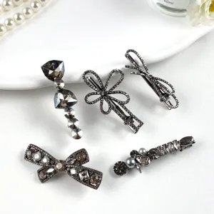 Crystal rhinestone hair clips set, elegant bow and flower design side barrettes for women.
